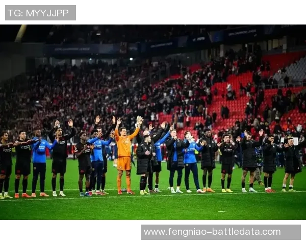 莱比锡逆袭国米上演帽子戏法引发历史冷门全场沸腾