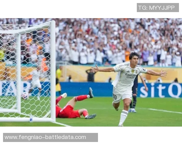 世界杯精彩对决马竞逆转那不勒斯红牌争议引发全场热议与十大进球回顾